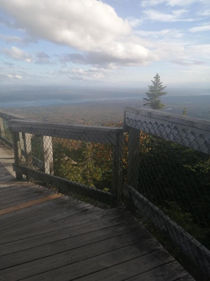 O'Berge Du Village A302 Magog Dış mekan fotoğraf